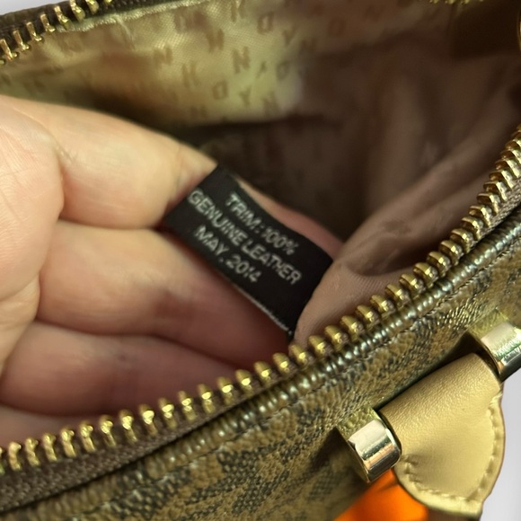 DKNY Letter Purse Crossbody Shoulder Bag Mini Small - Picture 8 of 11